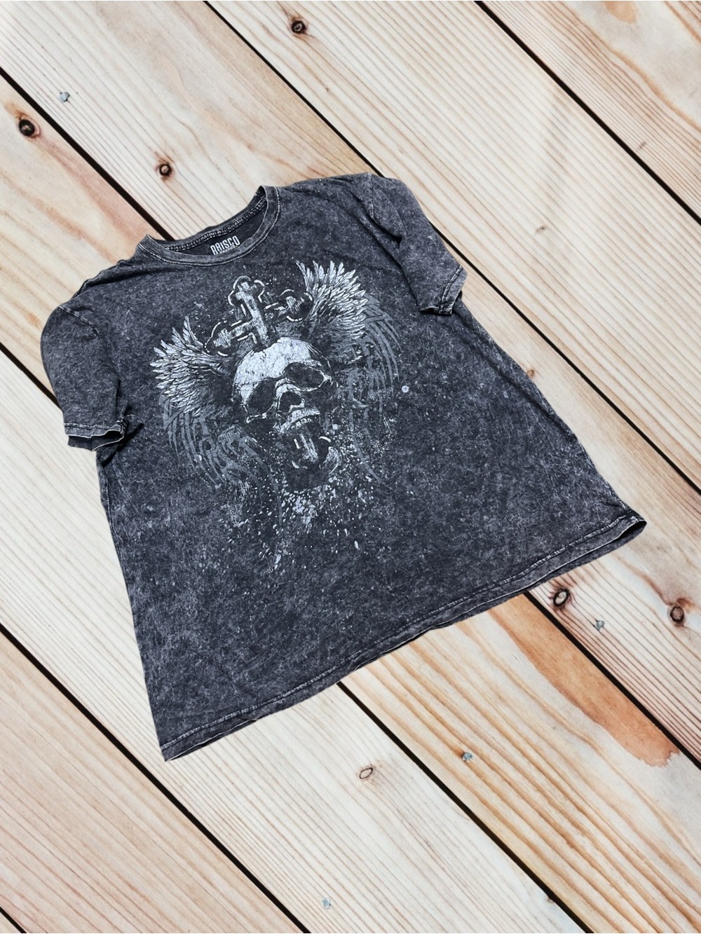 Brisco Brands XL acid washed scull graphic cotton tee